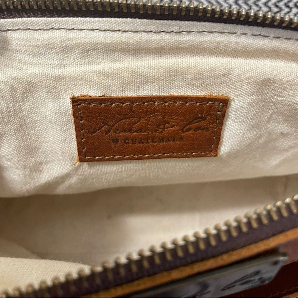 Nena and Co. Nenita Crossbody Bag - Picture 5 of 10